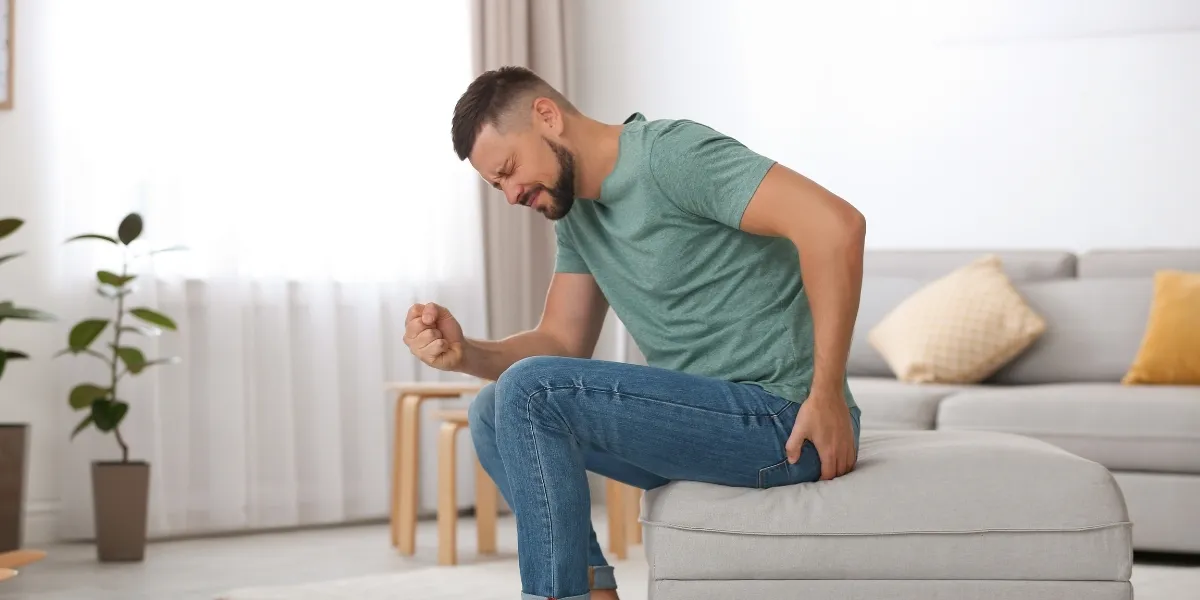 পাইলস কী? লক্ষণ, কারণ ও চিকিৎসা